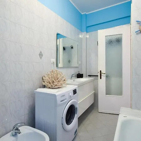 Σπίτι διακοπών In With House Sea View *