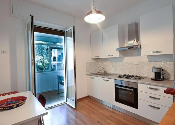 Ferienhaus 2 Bedroom Amazing In Recco